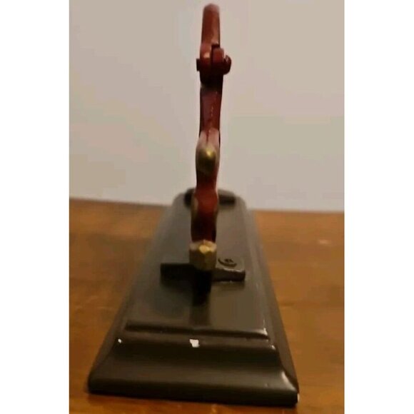 Vintage/Retro Truck Chestnut Creek Nut Cracker Cast Iron Collectible Winter - Picture 9 of 10